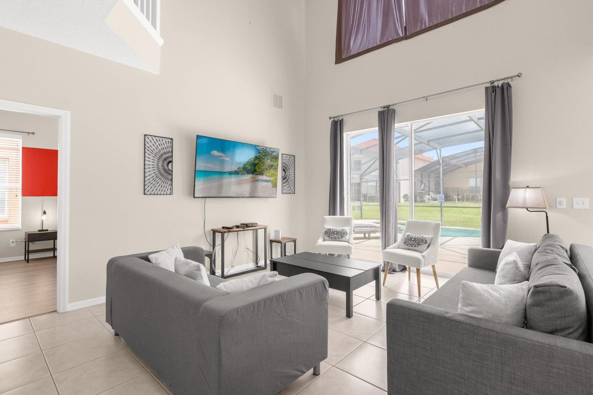 Large Spacious Home W Private Pool & Hot Tub Davenport Eksteriør bilde