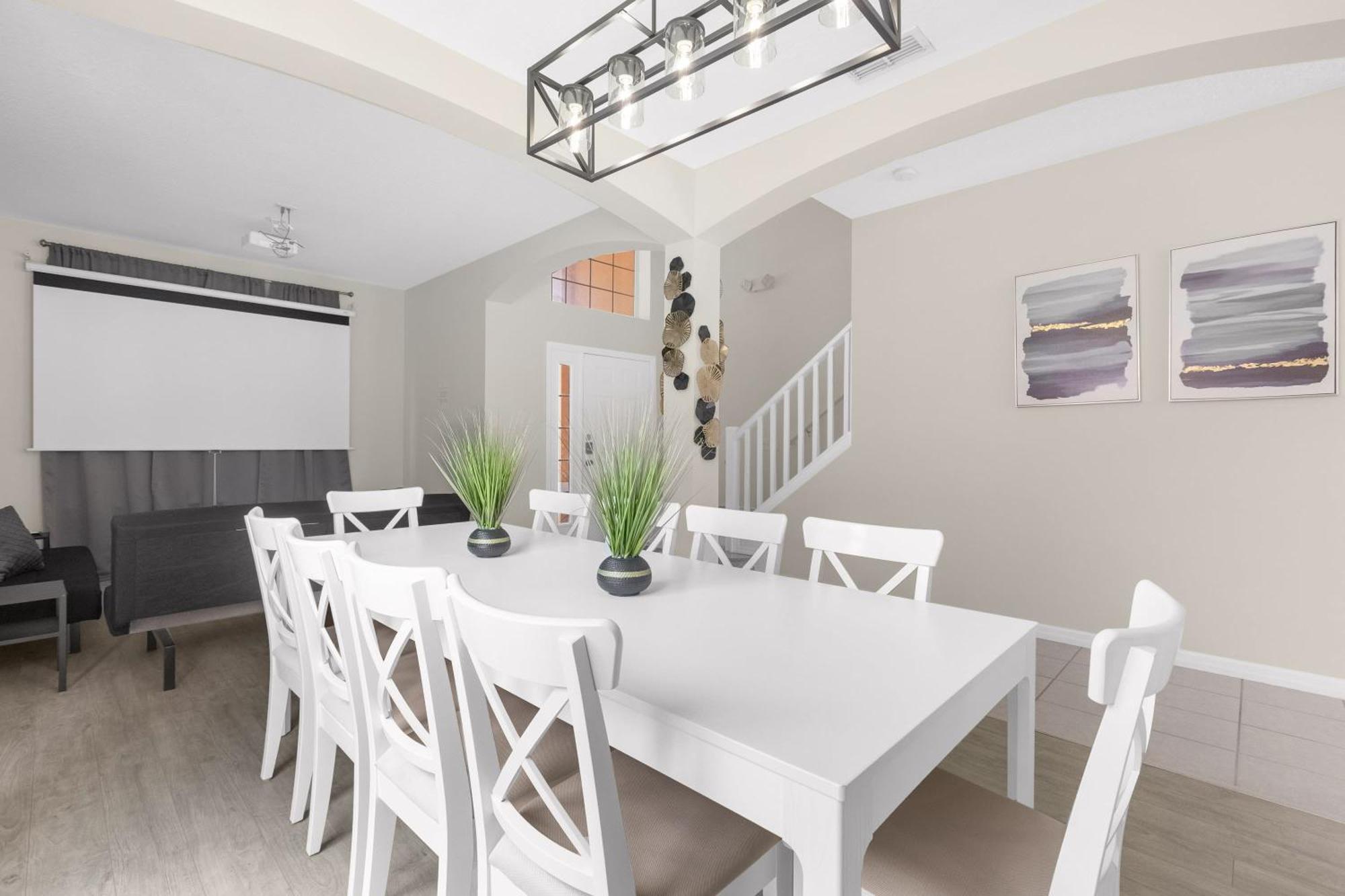 Large Spacious Home W Private Pool & Hot Tub Davenport Eksteriør bilde